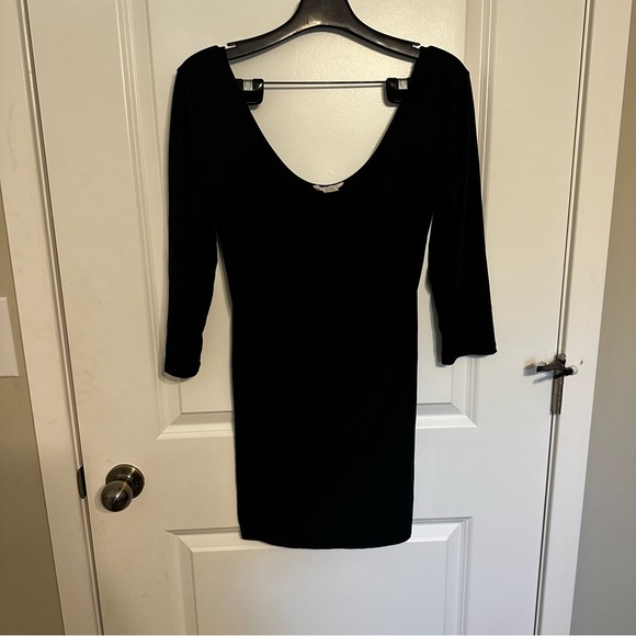 NanaMacs Dresses & Skirts - NanaMacs Black Bodycon Dress